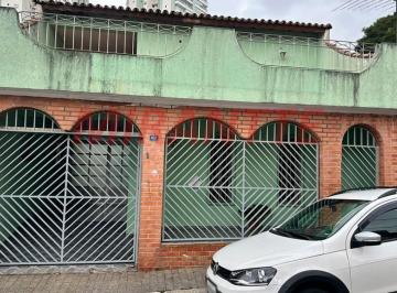 ebaf39ddc923a75dae3ec485fd252adc.jpg · Comercial de 242m² com 5 quartos