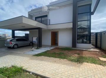Casa · 245m² · 4 Quartos · 2 Vagas · Venda | Sobrado com 245,00 m², 4 dormitório(s), 2 vaga(s). Jardim Santa Júlia, São José dos Campos