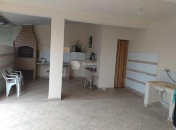 Casa · 130m² · 4 Quartos · 5 Vagas · Sobrado à venda em Taubaté, Parque São Cristóvão, com 4 quartos, com 130 m²