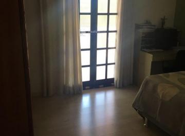 Casa · 230m² · 4 Quartos · 3 Vagas · Sobrado à venda em São José dos Campos, Santana, com 4 quartos, com 280 m²