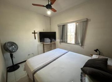 Casa · 140m² · 3 Quartos · 2 Vagas · Sobrado à venda em Taubaté, Esplanada Independência, com 3 quartos, com 140 m²