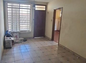Comercial · 2 Quartos · 2 Vagas · Venda | Casa com 2 dormitório(s), 2 vaga(s). Centro, Taubaté