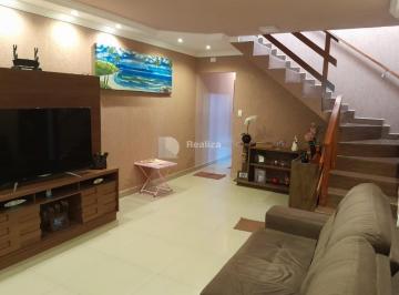 Casa · 150m² · 3 Quartos · Sobrado à venda em Taubaté, Vila Santa Isabel, com 3 quartos, com 150 m²