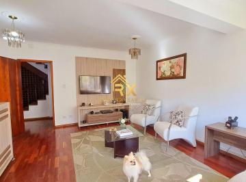 Casa · 258m² · 4 Quartos · 4 Vagas · Casa com 4 quartos no bairro Santa Lúcia em Poços de Caldas
