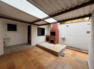 Casa de 3 quartos, São Paulo · SOBRADO AO LADO DA AV. DO ANASTACIO COM 3 QUARTOS E CHURRASQUEIRA.