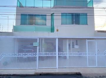 Casa de 4 quartos, Ceilândia · Excelente Sobrado à venda com 02 pavimentos, localizado na QNP 16 St. Psul