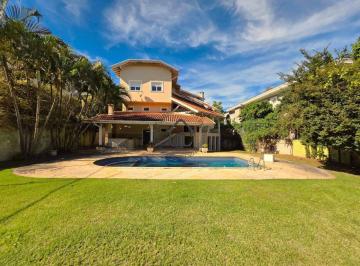 Casa · 600m² · 4 Quartos · 8 Vagas · Casa à venda no Condomínio Chácara Flora em Valinhos.