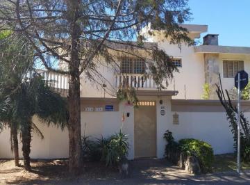 Casa · 317m² · 4 Quartos · 4 Vagas · Sobrado com 4 quartos à venda, 317 m² por R$ 1.650.000 - Jardim Maristela - Atibaia/SP