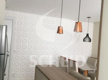 Apartamento · 54m² · 2 Quartos · Lindo apartamento novo reformado, excelente localização.