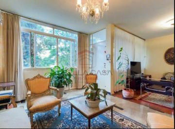 Casa · 400m² · 4 Quartos · 3 Vagas · Sobrado a venda no Belém com 4 dormitórios, 3 vagas e quintal.