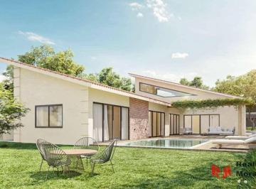 408506bc8a938221cc7c985f7fa5f15f031288ff · Casa térrea - 3 suítes - piscina e 3 vagas cobertas - Chácara Eliana