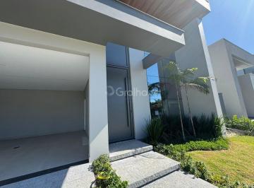 19 entrada · Casa de 241m² com 3 quartos sendo 1 suíte na Pedra Branca