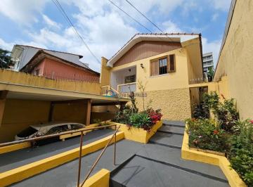 Casa · 100m² · 2 Quartos · 1 Vaga · Casa com dois quartos perto do metrô