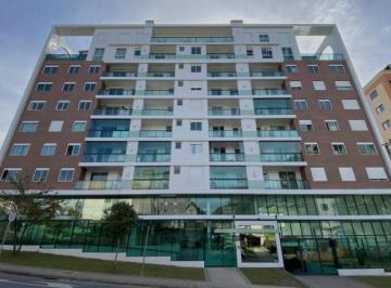 Apartamento de 2 quartos, Curitiba · Empreendimento pronto no Champagnat\ Bigorrilho