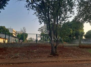 Terreno · 1800m² · Terreno com 1.800,00 m  na Vila Yolanda, próximo à Av. das Cataratas
