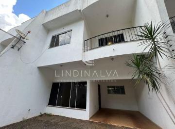 Casa · 117m² · 2 Quartos · 1 Vaga · Sobrado no Jardim Iguaçu com suíte, 2 quartos e churrasqueira