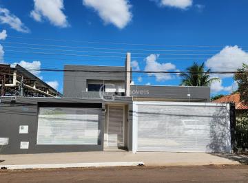 Foto 02 · Casa à venda em Campo Grande-MS, bairro Amambaí: 3 quartos, 2 suítes, 3 salas, 2 banheiros, 3 vagas 