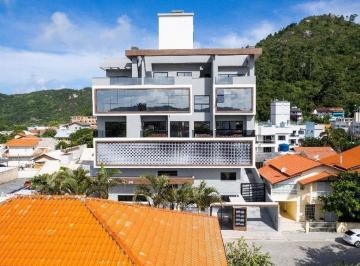 Foto 01 · Apartamento duplex à venda na Praia de Canto Grande em Bombinhas.