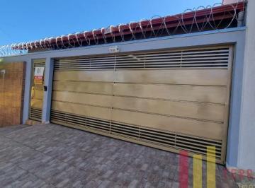 FACHADA · Casa, Centro, Uruaçu, GO