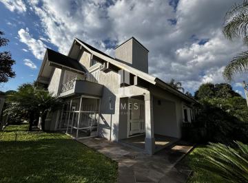 Casa · 500m² · 4 Quartos · 4 Vagas · 
                    Bem-vindo à sua futura residência! 

Situado em uma localização privilegiada, o