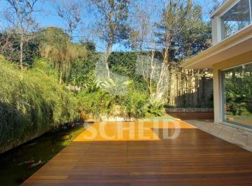 Casa · 742m² · 4 Quartos · 6 Vagas · Casa de Alto Padrão em Condomínio, 4 suítes e 6 vagas na Chácara Flora