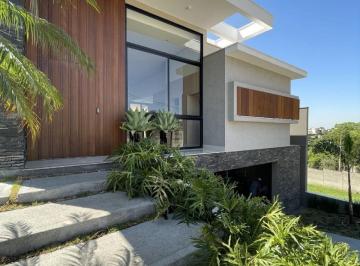 Casa · 286m² · 3 Quartos · 4 Vagas · MARAVINHOSO IMOVEL NO CONDOMINIO HELVETIA PARK EM INDAIATUBA
