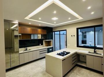Casa · 190m² · 3 Quartos · 4 Vagas · Belissima casa no condominio evidencias em indaiatuba