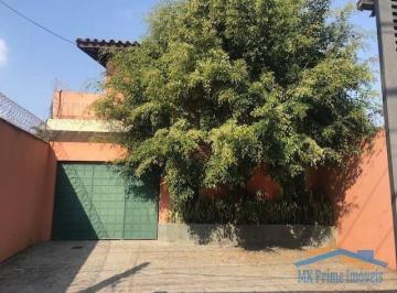 Casa · 350m² · 4 Quartos · 4 Vagas · Sobrado Espaçoso e Bem Localizado no Alto de Pinheiros.