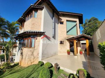 Casa · 700m² · 4 Quartos · 6 Vagas · Casa de condomínio em  Alameda Dom Pedro II - Serra da Cantareira - Mairiporã/SP