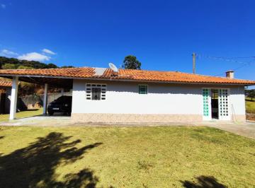 Rural de 2 quartos, Toledo · Chácara à venda em Toledo-MG, com uma área de 5.000m² e 120m² de construção.