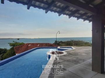 whatsapp-image-2022-11-10-at-16-46-461716488766334.jpeg · Casa no Morro do Moreno com vista deslumbrante para o mar