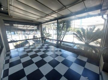 Comercial · 236m² · 4 Vagas · Imovel comercial bem localizado