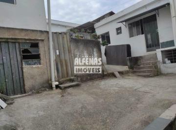 Casa · 382m² · 2 Quartos · 4 Vagas · Barracão à venda 2 quartos no Bairro ÁGUA BRANCA