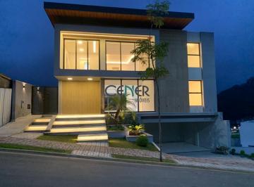 Casa · 393m² · Casa de Alto Padrão em condomínio fechado em Juiz de Fora MG