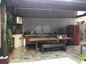 Casa de 4 quartos, São Paulo · Sobrado à venda em cond. fechado, 240m², 4 dorms e 3 vagas