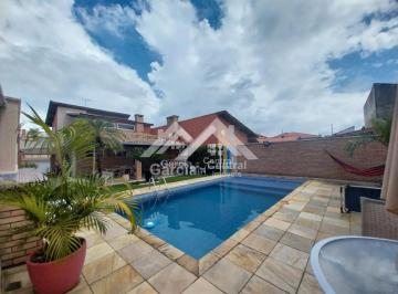 Casa · 253m² · 3 Quartos · 4 Vagas · Casa em Peruíbe
