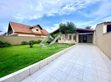 Casa · 192m² · 4 Quartos · 5 Vagas · Casa em Peruíbe
