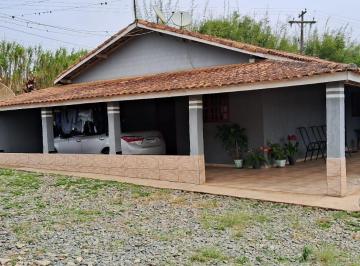 Foto 01 · Chácara à venda em São Miguel Arcanjo-SP, Zona Rural: 2 quartos, 2 salas, 2 banheiros, 3 vagas, 90m²