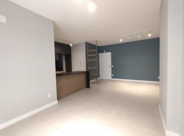 03 · Apartamento de 3 quartos no bairro Itacorubi