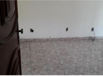 Apartamento de 2 quartos, Rio de Janeiro · Apartamento 2 quartos perto BRT