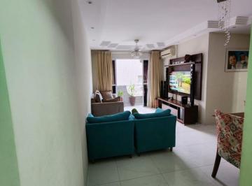 Apartamento · 100m² · 3 Quartos · 1 Vaga · Três dormitórios bem conservado com elevador e garagem dem.