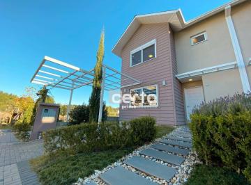 da020eef2787995714f222607a360b5594be0ba2 · Casa com 2 dormitórios em condomínio fechado - Canela/RS