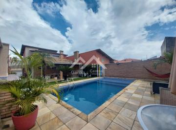 Casa · 350m² · 3 Quartos · 4 Vagas · 
                                Casa em Peruíbe
                            