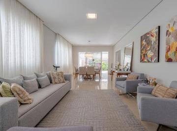 Casa · 275m² · 3 Quartos · Residencial Campos do Conde I - Lindo sobrado diferenciado com 3 dormitórios, sendo 2 suítes, escrit