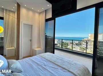 Apartamento · 195m² · 4 Quartos · 2 Vagas · Cobertura com 4 suítes na Praia de Canto Grande