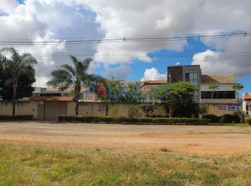 Casa · 184m² · 4 Quartos · 4 Vagas · Vende-se casa com 3 pavimentos 4 quartos, sendo 1 suíte, ÁGUAS CLARAS - AREAL/DF