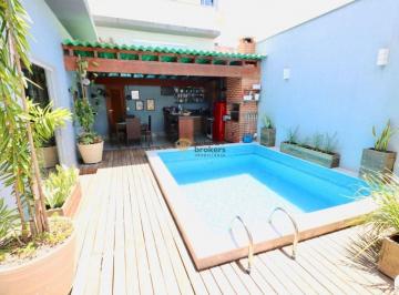 Casa · 250m² · 3 Quartos · 2 Vagas · Casa com 3 dormitórios à venda, 253 m² por R$ 940.000,00 - Villa Verdi - Colatina/ES