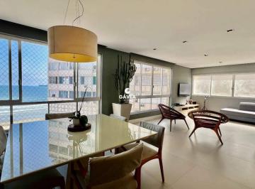 Apartamento · 190m² · 3 Quartos · 2 Vagas · Apartamento à venda no José Menino em Santos.