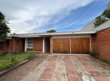 Casa · 307m² · 6 Quartos · 2 Vagas · Casa para aluguel, 6 quartos, 1 suíte, 2 vagas, São Dimas - Piracicaba/SP