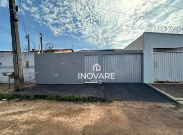 d2e6366b0255faeb17b6e7955ed6dd503d91a195 · Casa com 3 dormitórios para alugar, 89 m² por R$ 1.450,00/mês - Jardim Leonora - Itumbiara/GO
